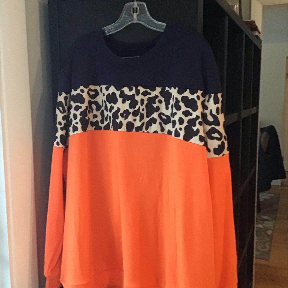 Plus size 2 piece set.  Brand new